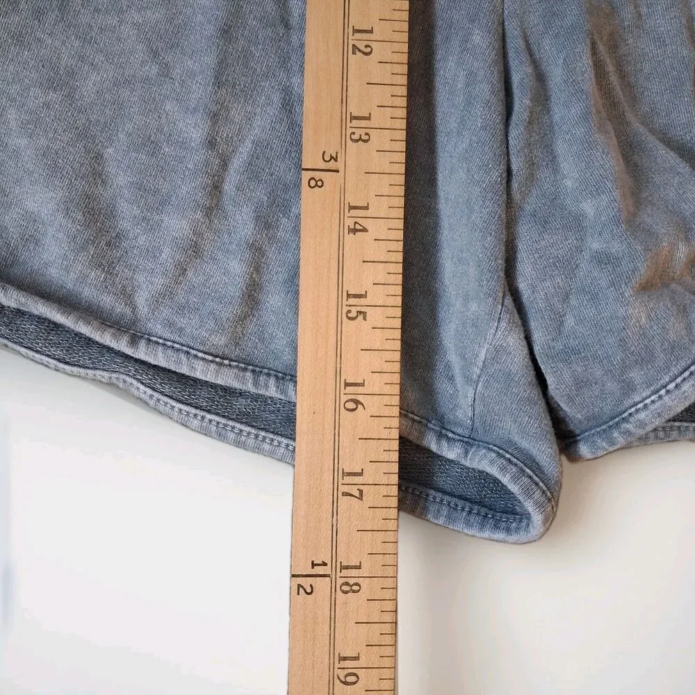 Three Bird Nest Gray Mineral Wash Relaxed Lounge Shorts Med Festival Cozycore